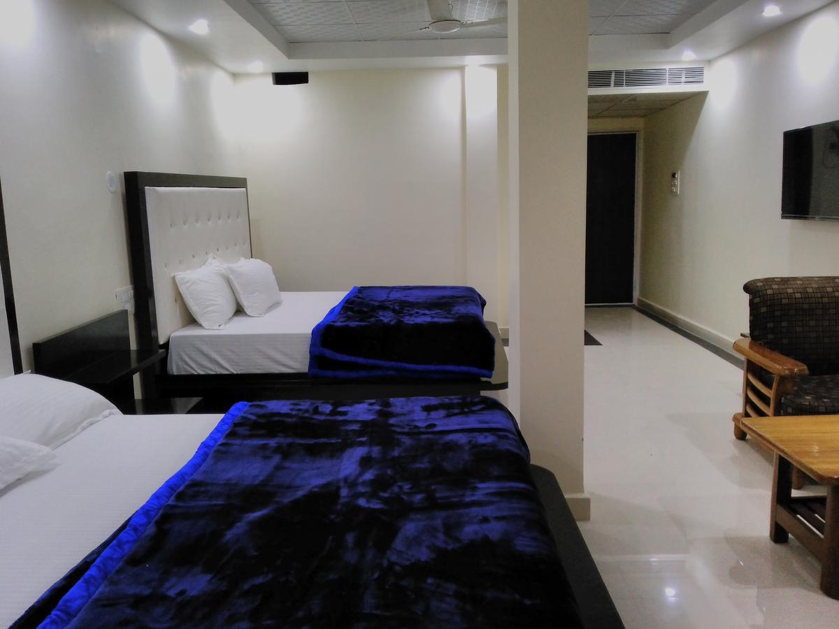Hotel Platinum Plaza Rohtak Exterior photo