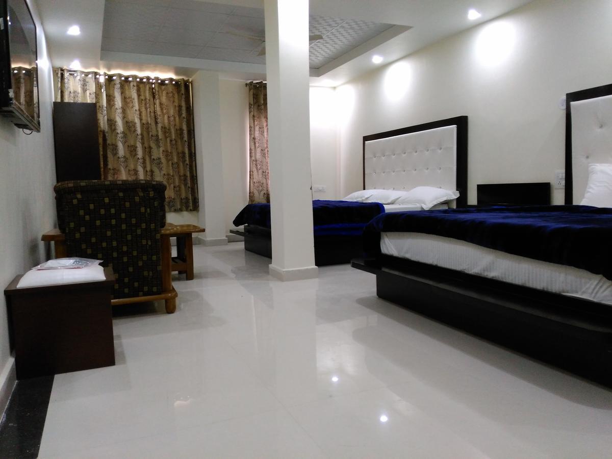 Hotel Platinum Plaza Rohtak Exterior photo