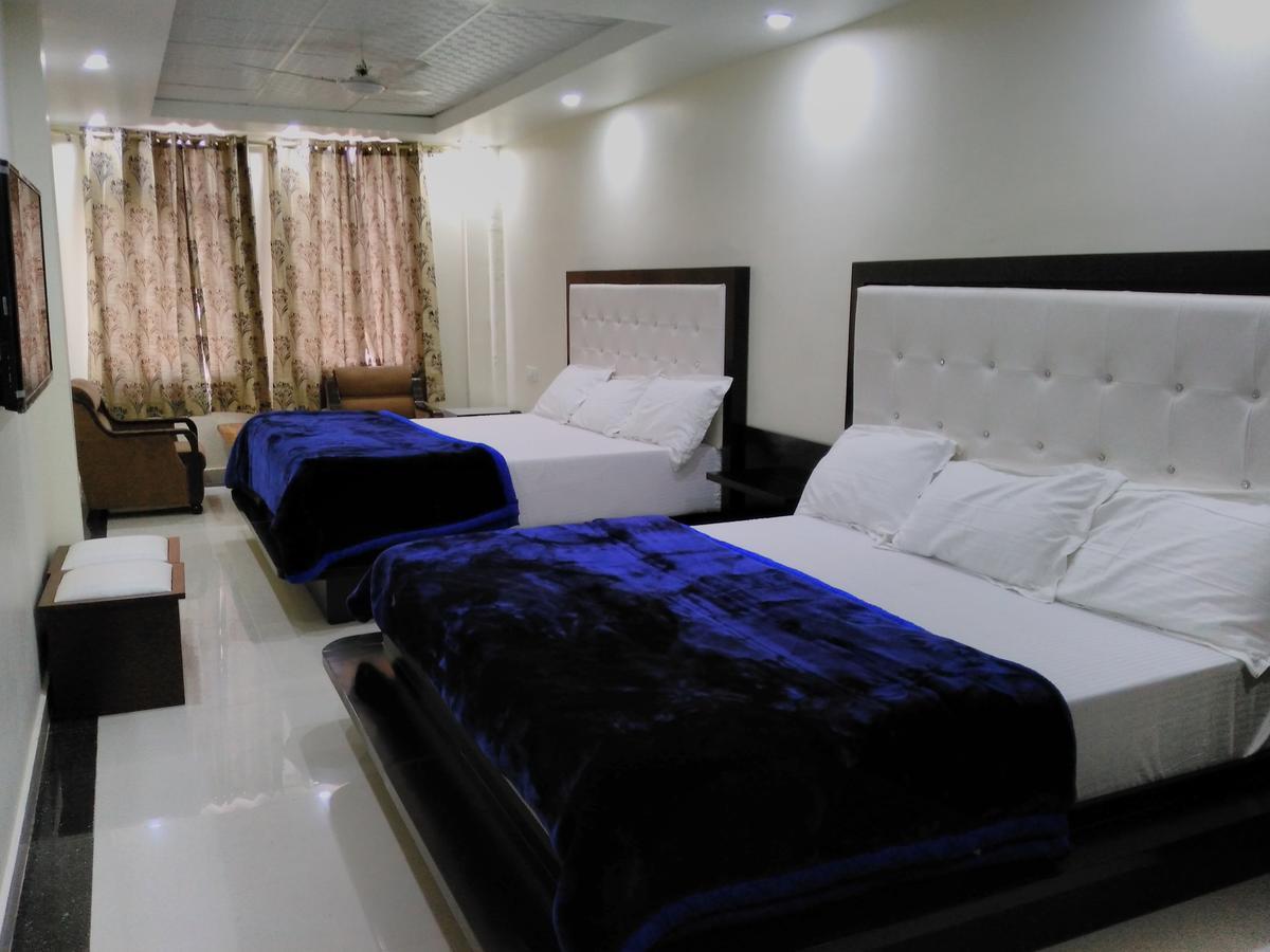 Hotel Platinum Plaza Rohtak Exterior photo