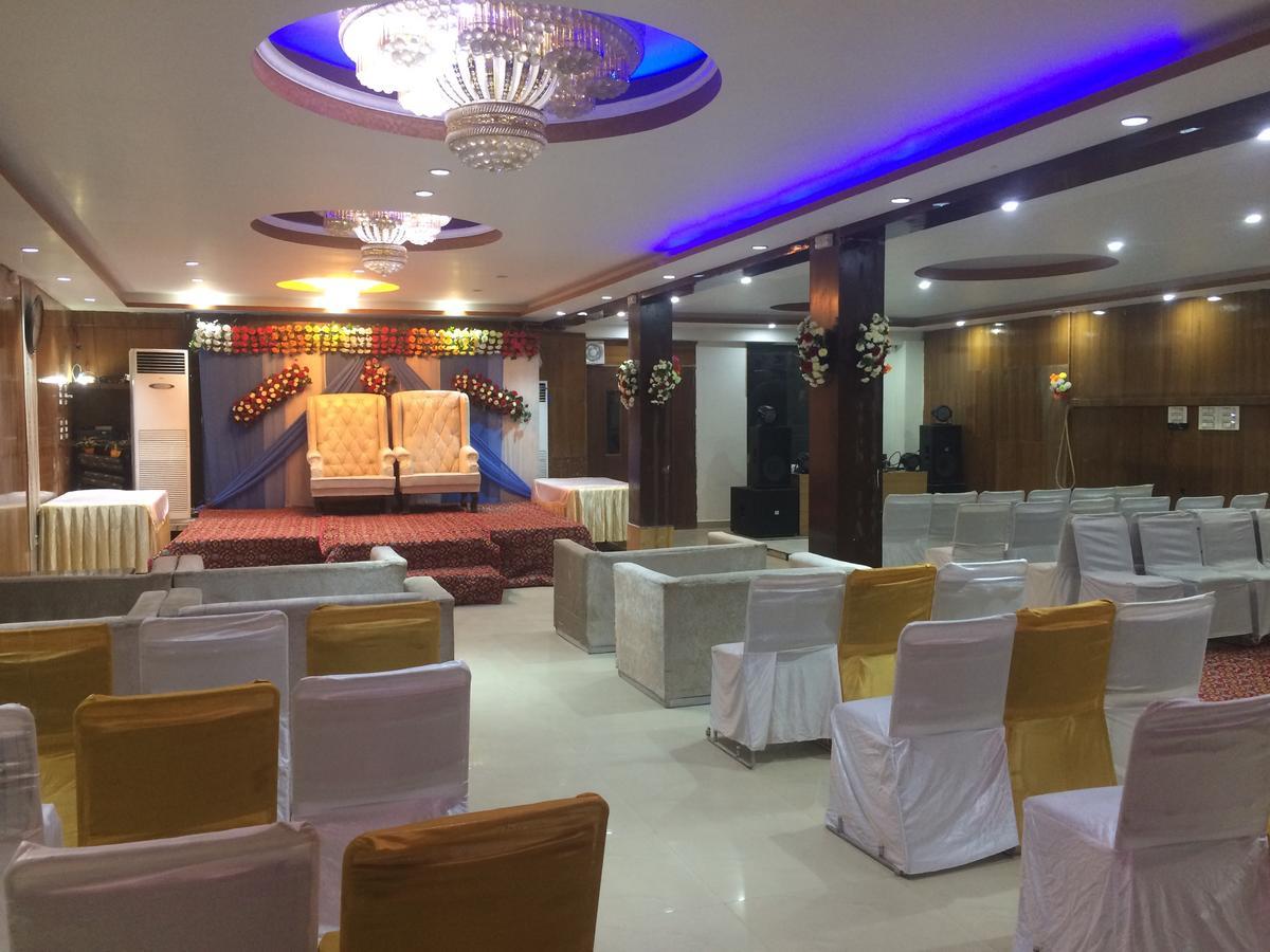 Hotel Platinum Plaza Rohtak Exterior photo