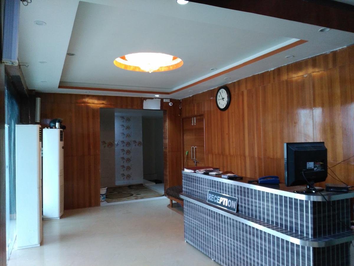 Hotel Platinum Plaza Rohtak Exterior photo