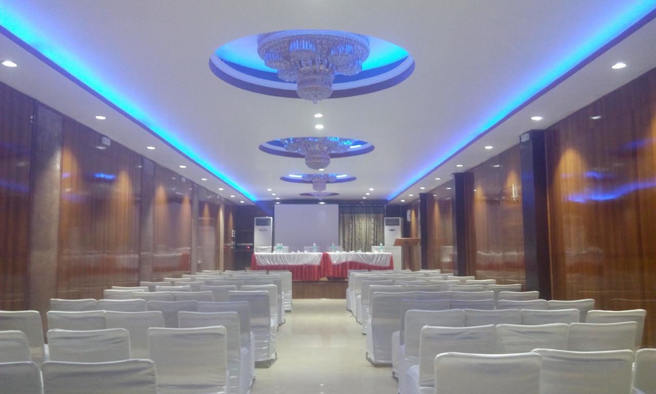 Hotel Platinum Plaza Rohtak Exterior photo