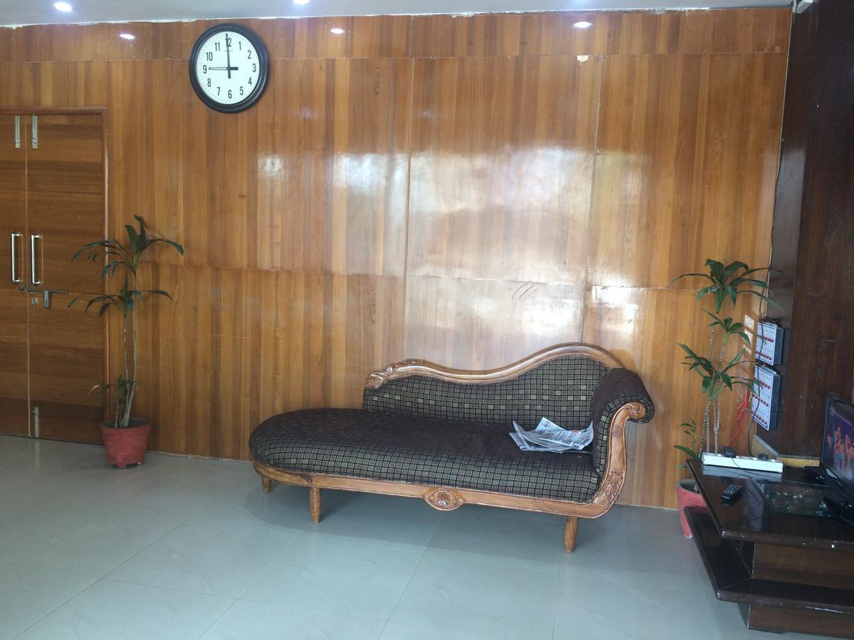 Hotel Platinum Plaza Rohtak Exterior photo