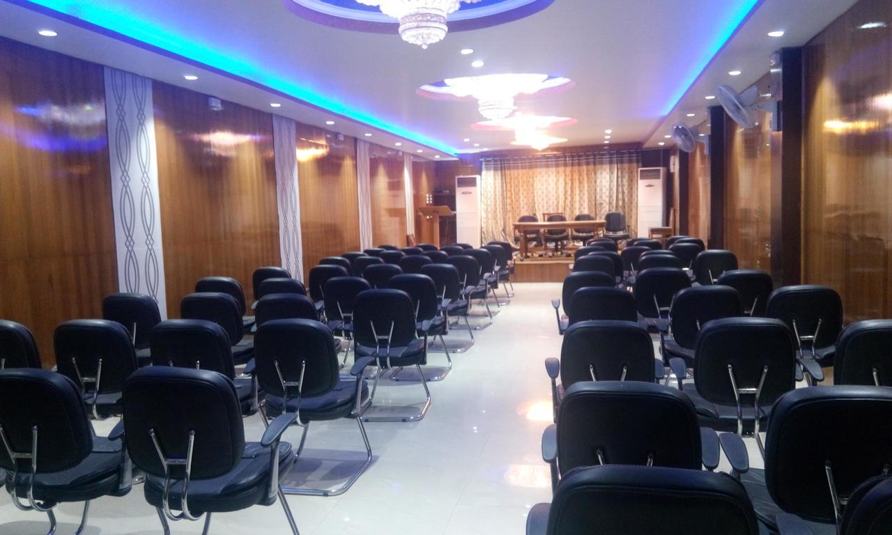Hotel Platinum Plaza Rohtak Exterior photo